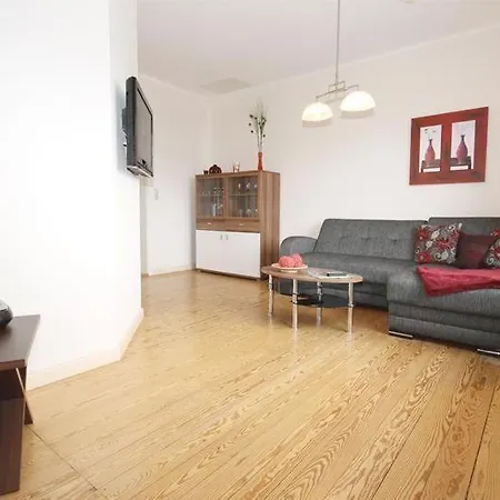 Apartment Ferienwohnungen-molli-ost-wohnung-2-9800 Kuehlungsborn